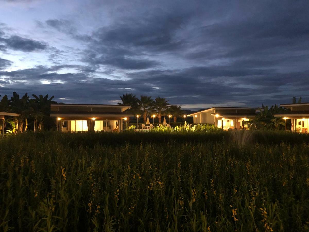 Milin Villa Resort Ban Yang  Kültér fotó